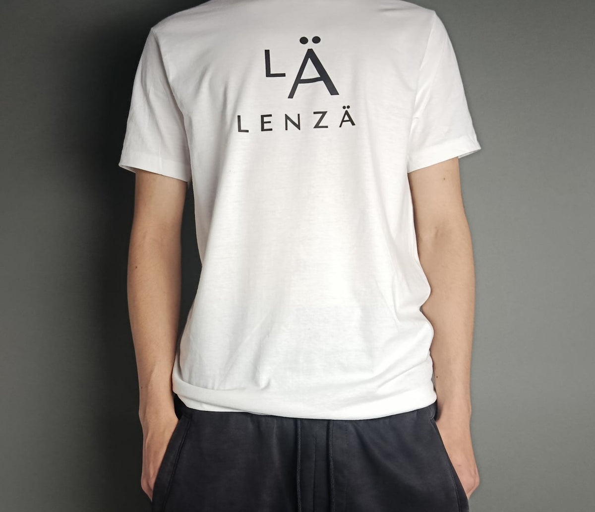Remera Minimalista Blanca | LENZÄ